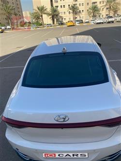 هیۆندای ازێرا